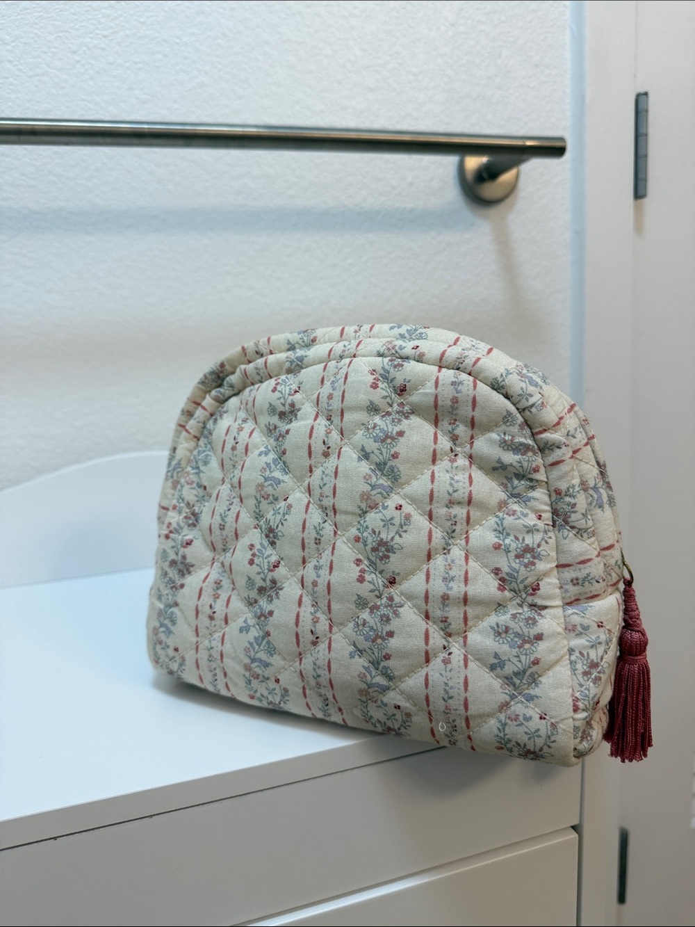 Floral Print Cream Cosmetic Pouch